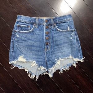 Abercrombie & Fitch High-rise mom shorts!! Good condition!